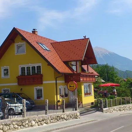 Apartments And Rooms With View On Bled Extérieur photo