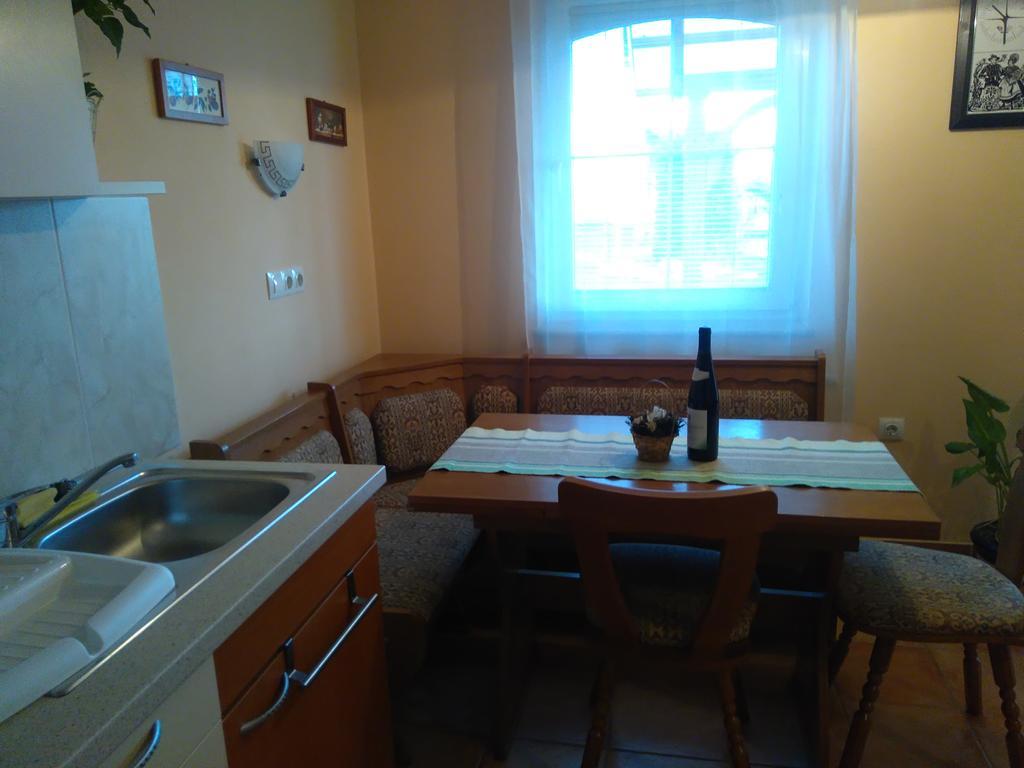 And With View On Appartement *